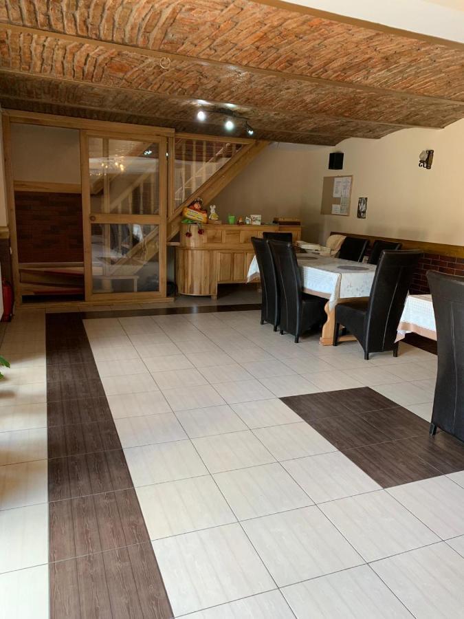 Pensiunea Haiduc Sacele Brasov Екстер'єр фото